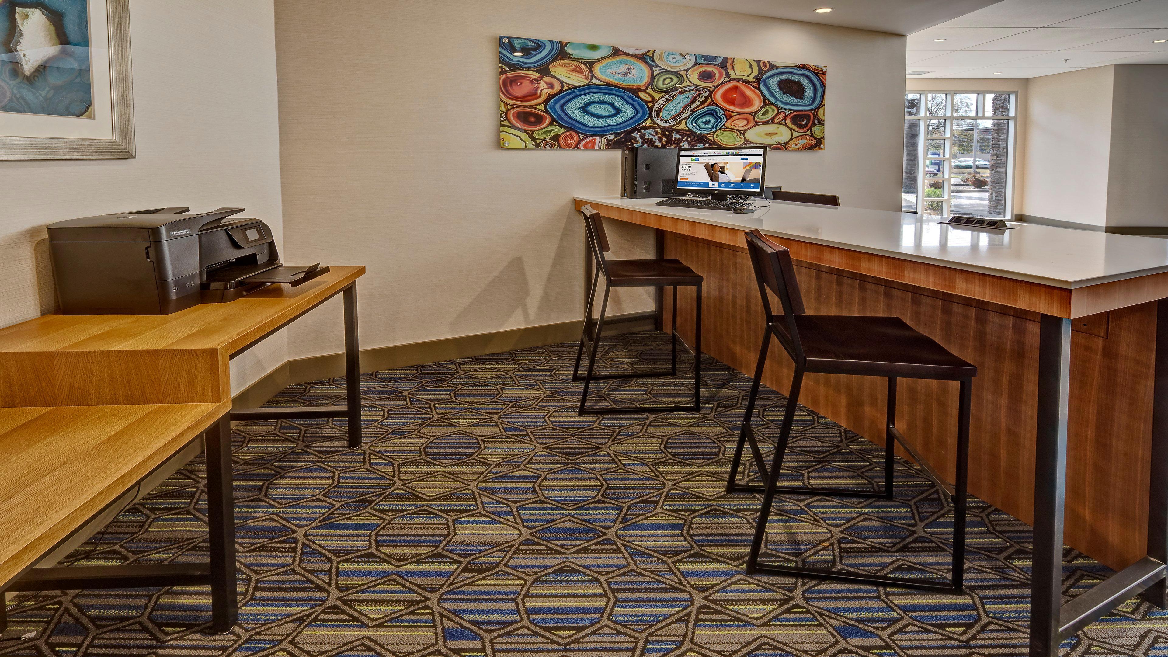 Holiday Inn Express Louisville Airport Expo Center By Ihg Dış mekan fotoğraf