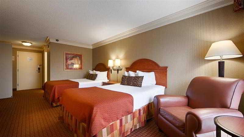 Holiday Inn Express Louisville Airport Expo Center By Ihg Dış mekan fotoğraf