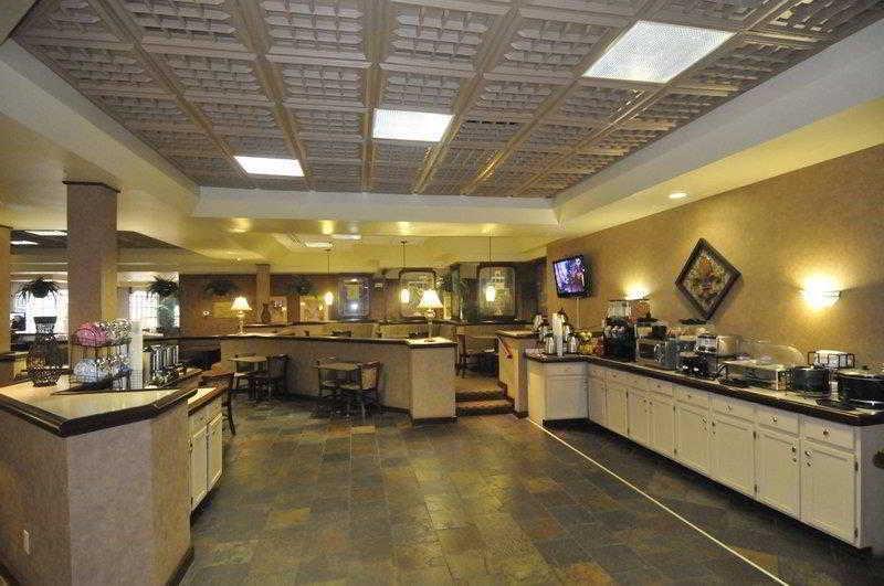Holiday Inn Express Louisville Airport Expo Center By Ihg Dış mekan fotoğraf